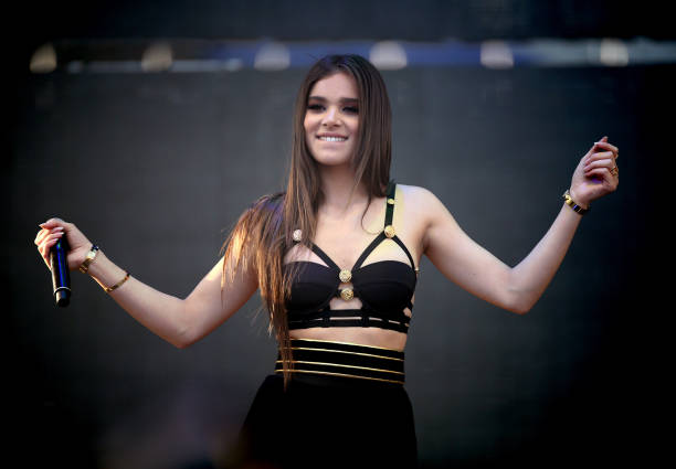 Gallery of Hailee Steinfeld