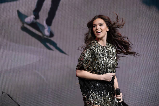 Gallery of Hailee Steinfeld
