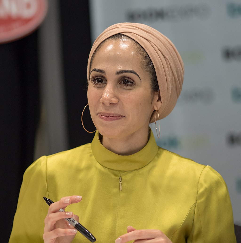 Wife: Tahereh Mafi