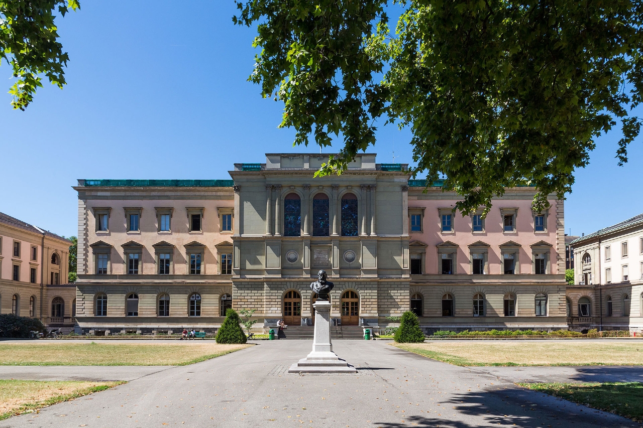 Gallery of Leon Radzinowicz