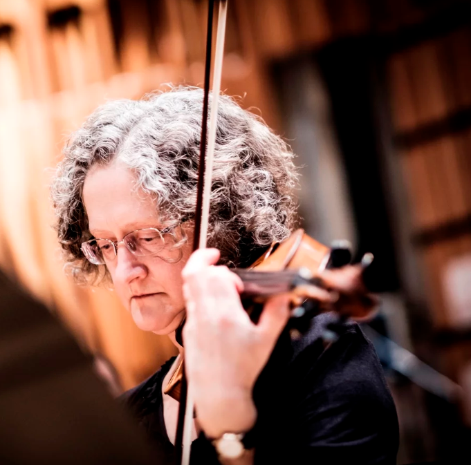 Wife: Ruth Ehrlich