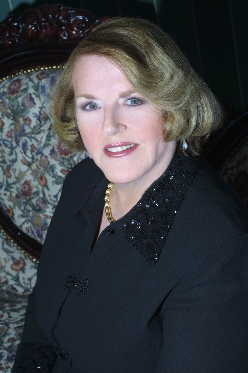 Spouse: Virginia Comley
