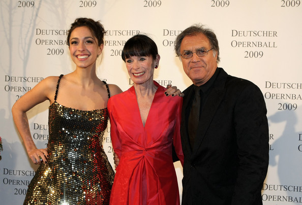 Gallery of Oona Chaplin