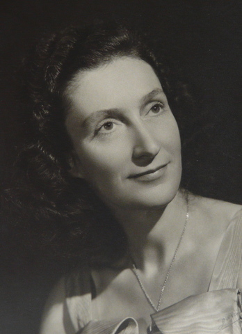 Spouse: Suzanne Hock