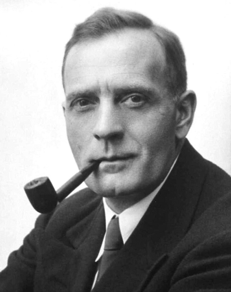 Acquaintance: Edwin Powell Hubble