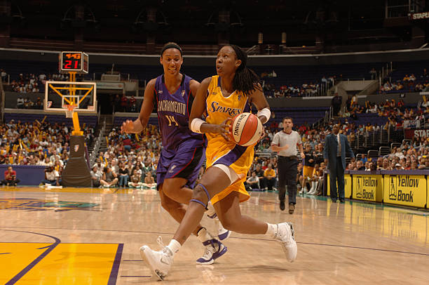 Gallery of Chamique Holdsclaw