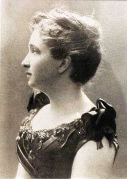 ex-wife: Frances (Metcalfe) Bass