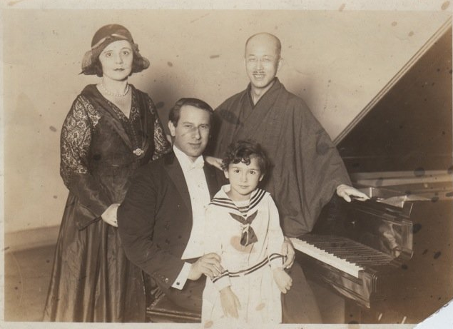 Gallery of Beate Gordon