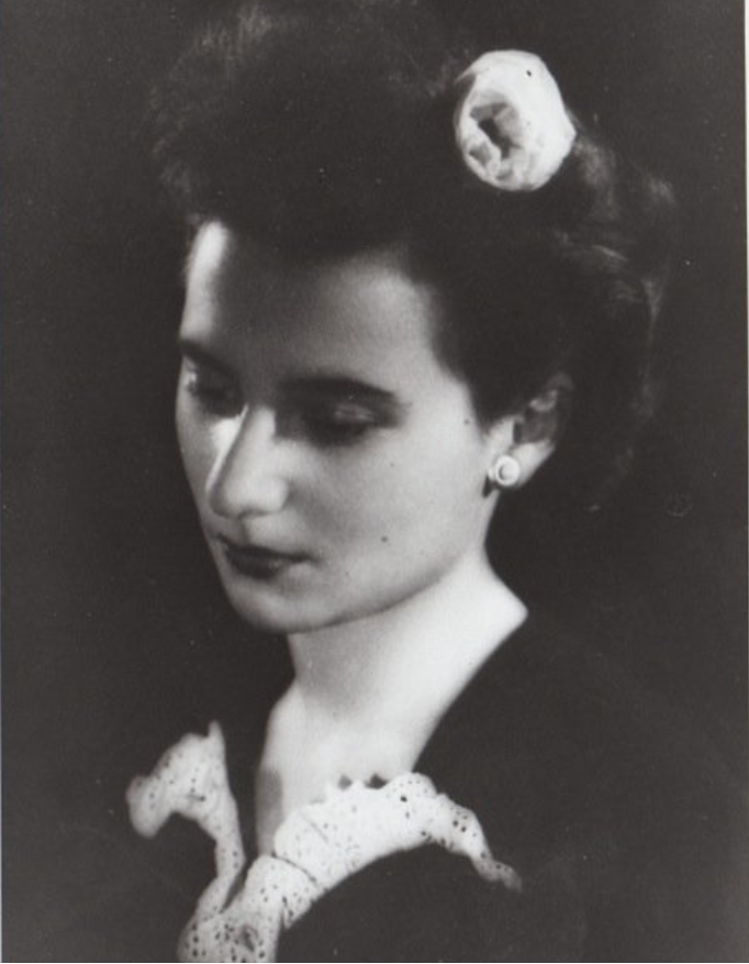 Gallery of Beate Gordon