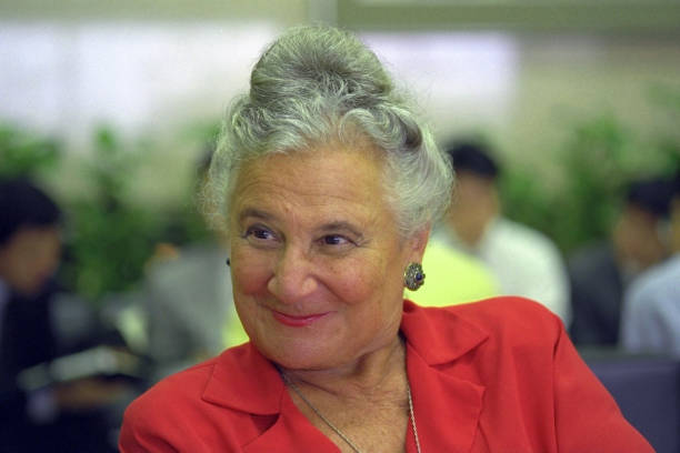 Gallery of Beate Gordon