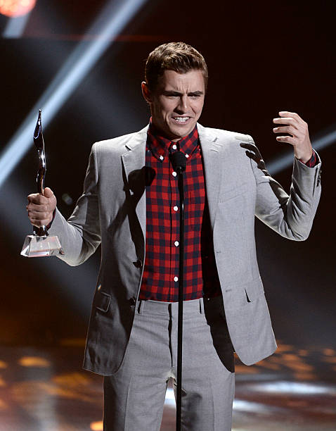 Young Hollywood Award