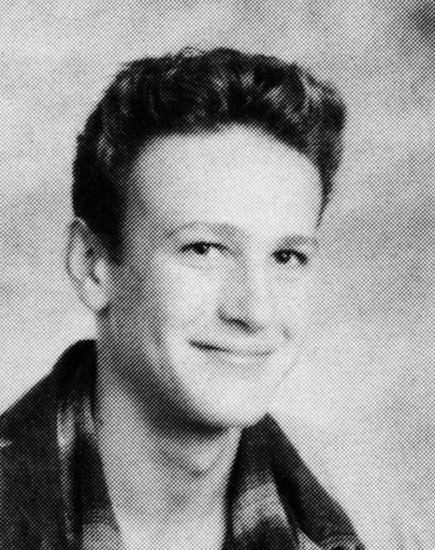 Education period of Jason Segel in St. Matthew\'s Parish School