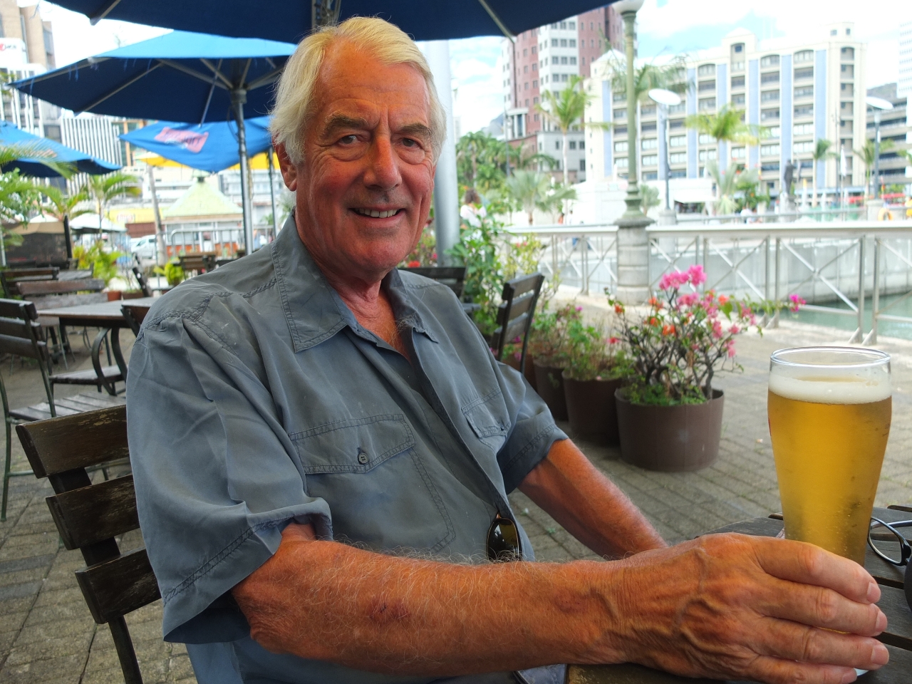 Peter Bowen-Simpkins