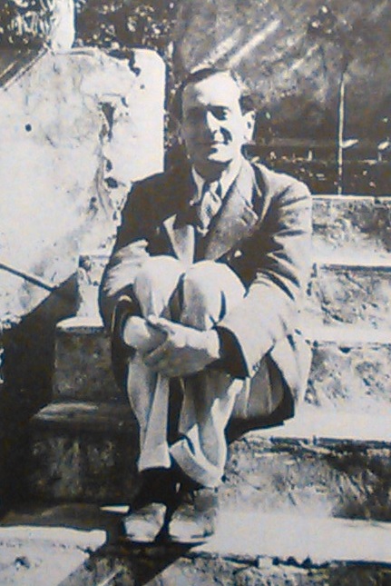 Father: Basil Murray