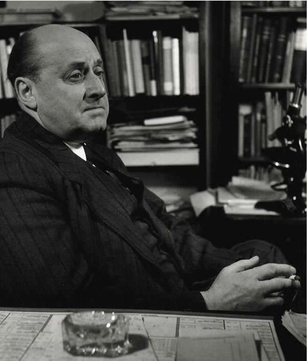 Friend: Gottfried Benn