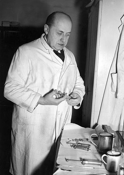 Gallery of Gottfried Benn