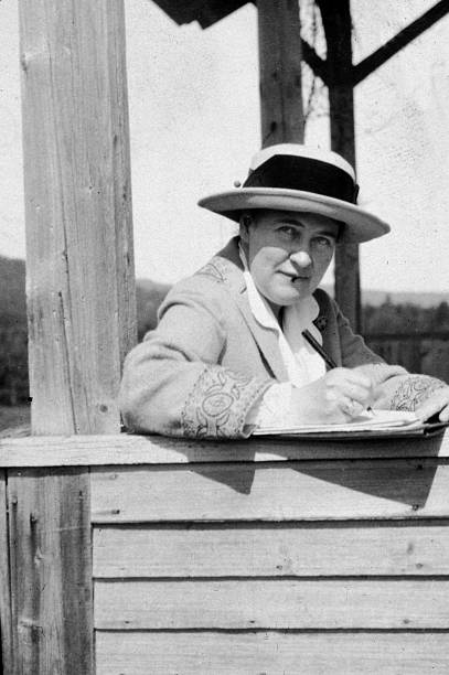 Gallery of Willa Cather