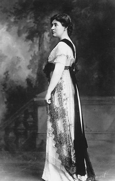 Gallery of Willa Cather