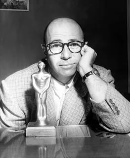 Father: Jess Oppenheimer