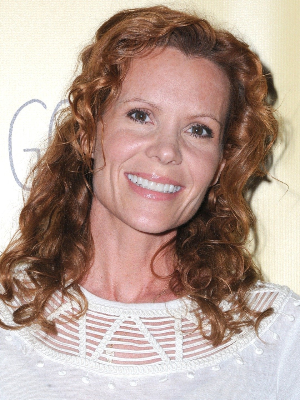 half-sister: Robyn Lively