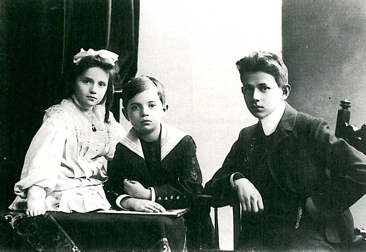 Gallery of Kurt Tucholsky