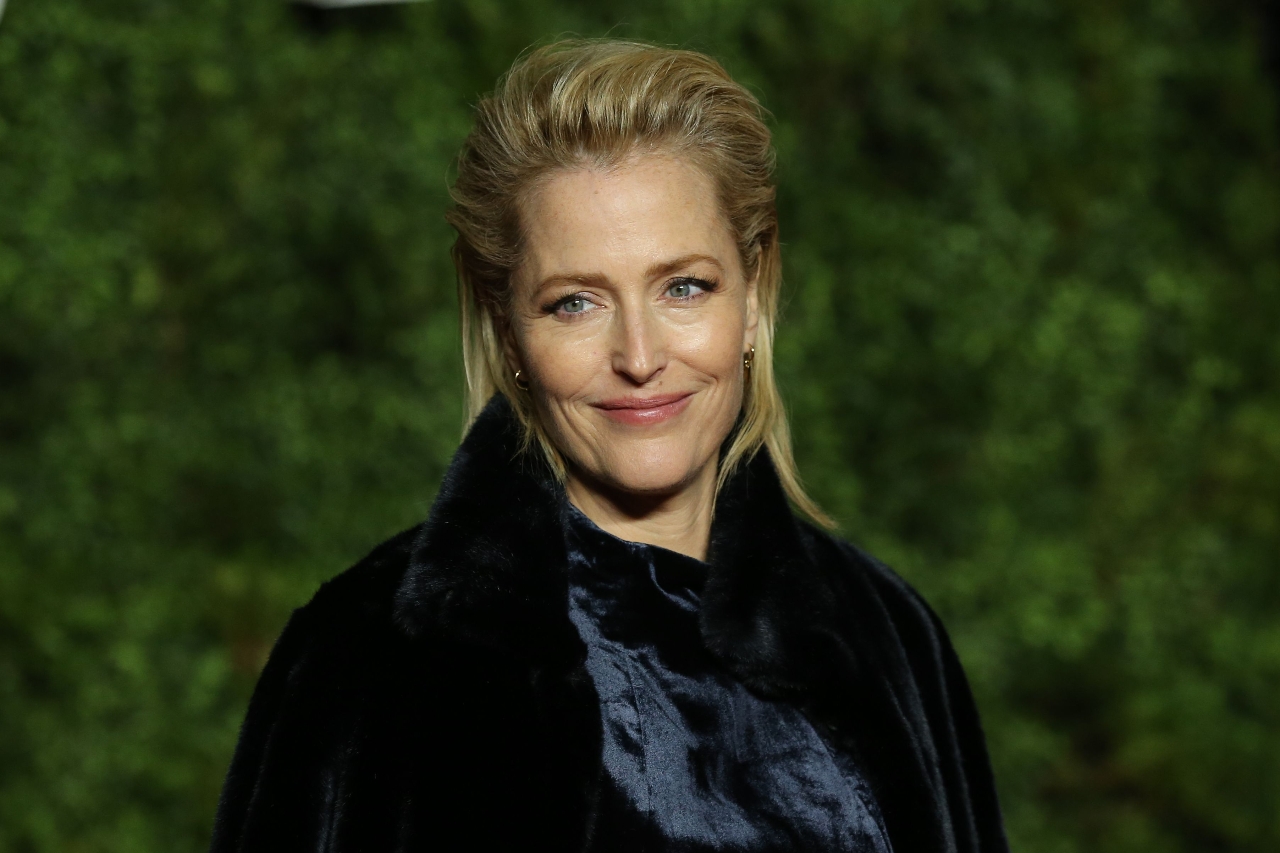 Gillian Anderson