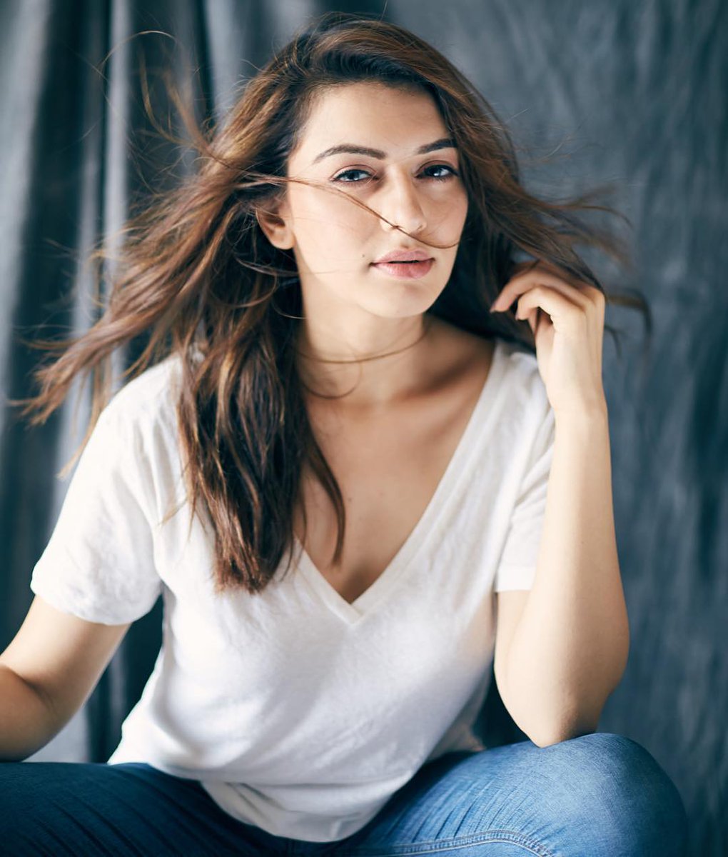 colleague: Hansika Motwani