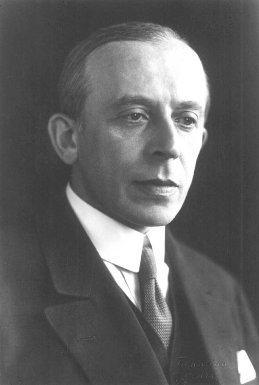 collaborator: Richard von Mises