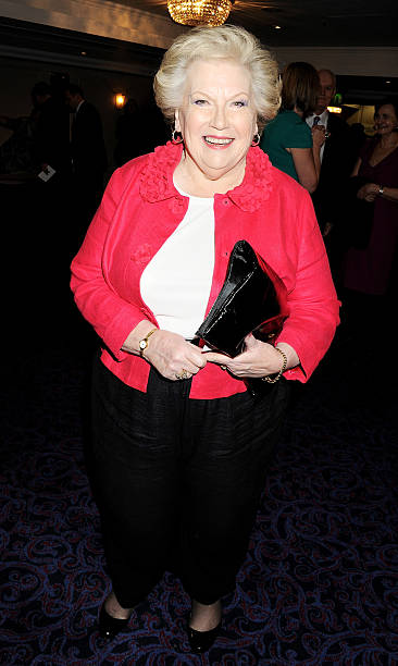Gallery of Denise Robertson