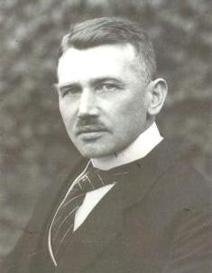 Friend: Hans Walter Hugo Busch