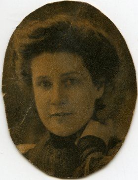 Daughter: Tatyana Evgeniyevna Anichkova 