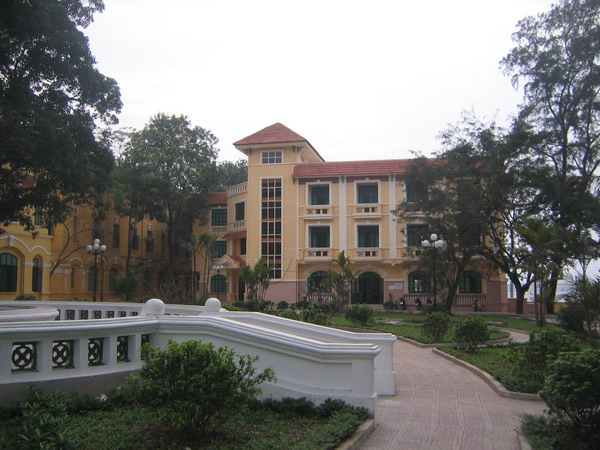 Gallery of Pham Dong