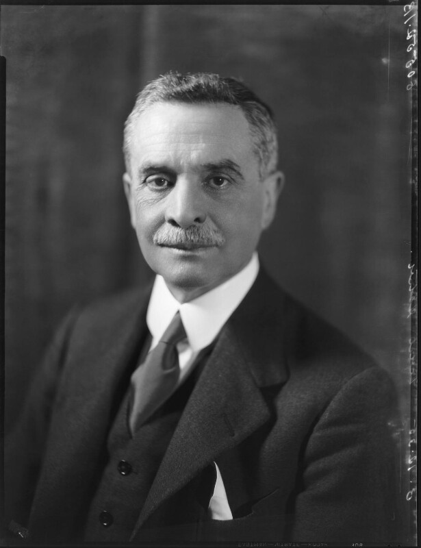 Father: Waldorf Astor