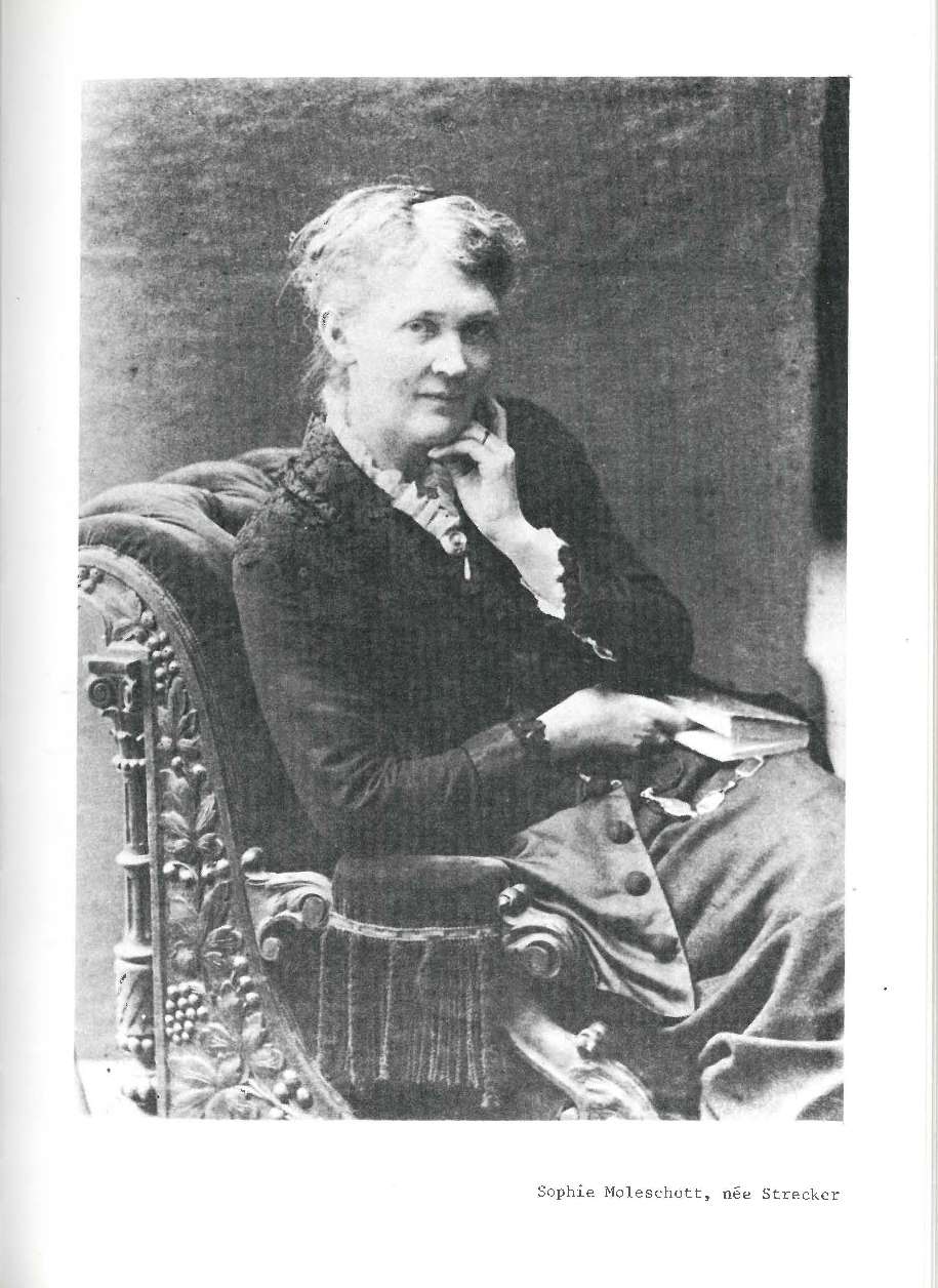 Wife:  Sophie Strecker
