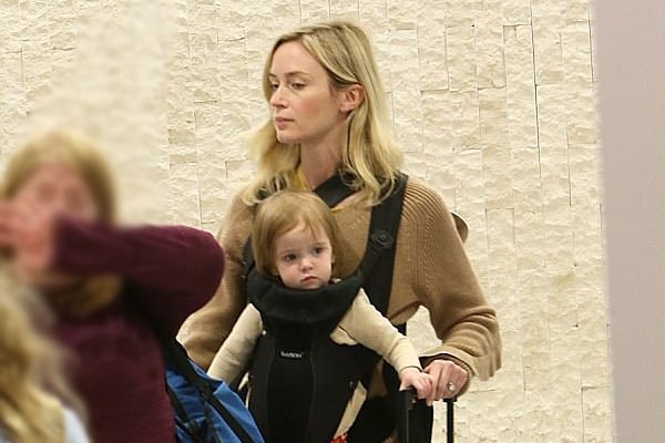 Daughter: Violet Krasinski