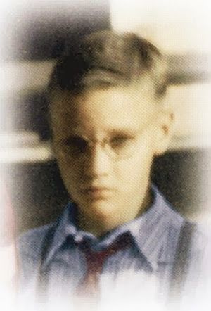 Education period of Elvis Presley in East Tupelo Consolidated School