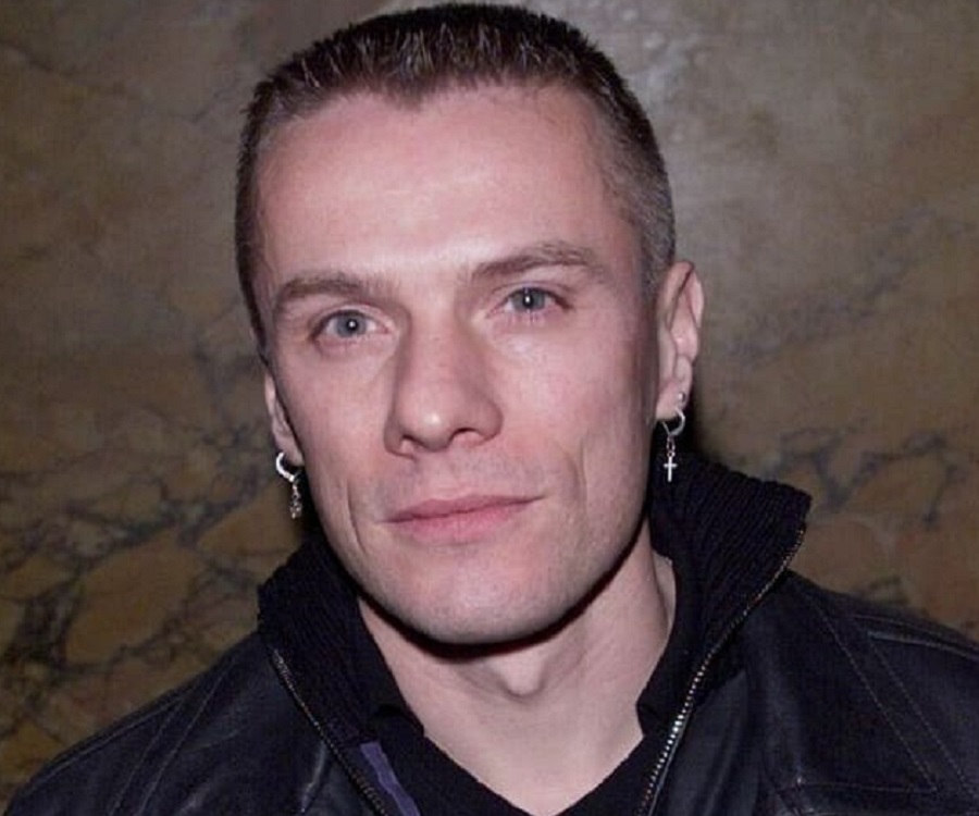 colleague: Larry Mullen Jr.