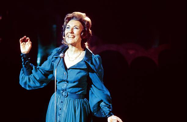 Gallery of Vera Lynn