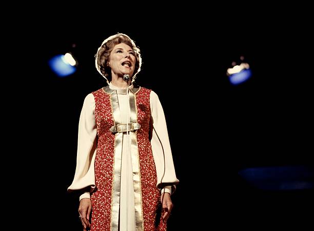 Gallery of Vera Lynn