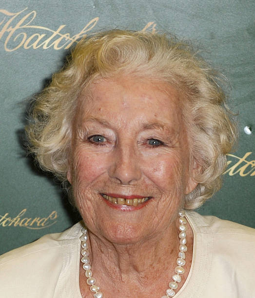 Gallery of Vera Lynn
