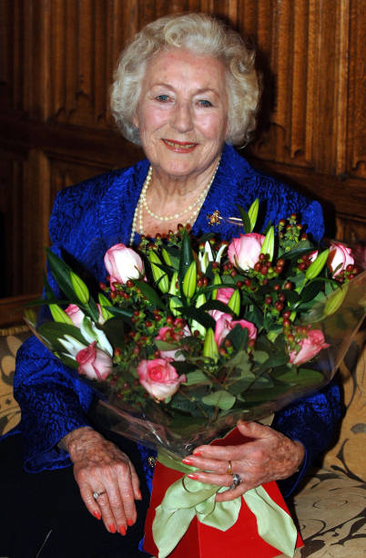 Gallery of Vera Lynn
