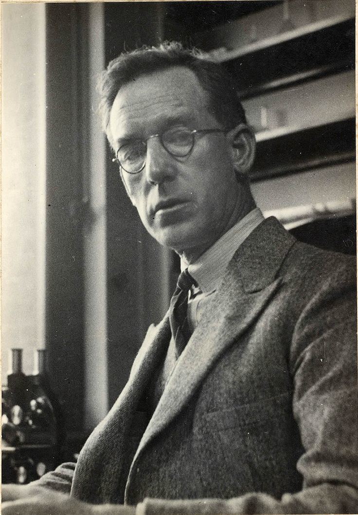 Father: Theodore Thomson Flynn