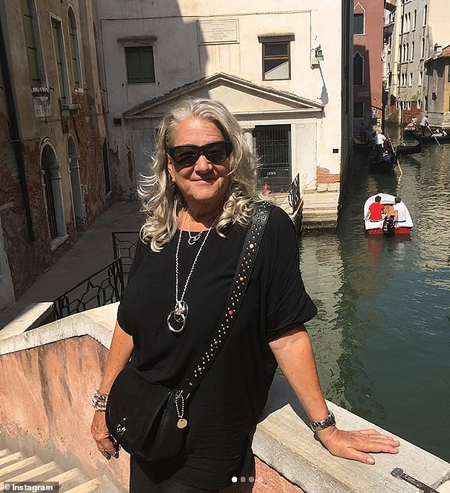 Sister: Sandra Hanks