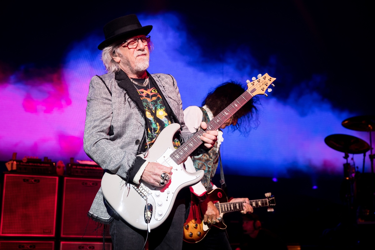 colleague: Brad Whitford
