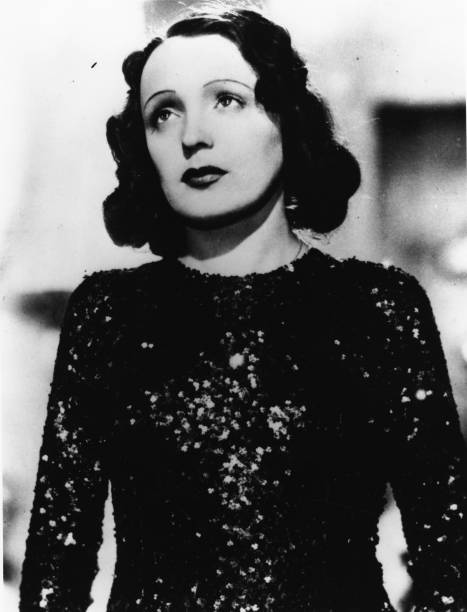 Gallery of Edith Piaf
