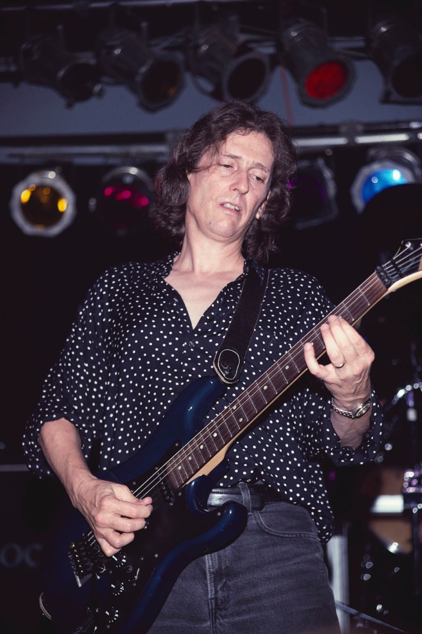 ex-boyfriend: Allen Lanier