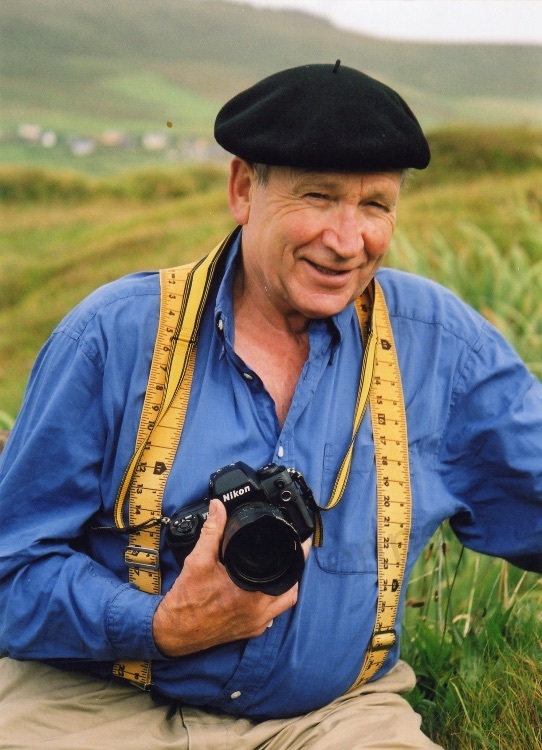 Father: Mark Fiennes