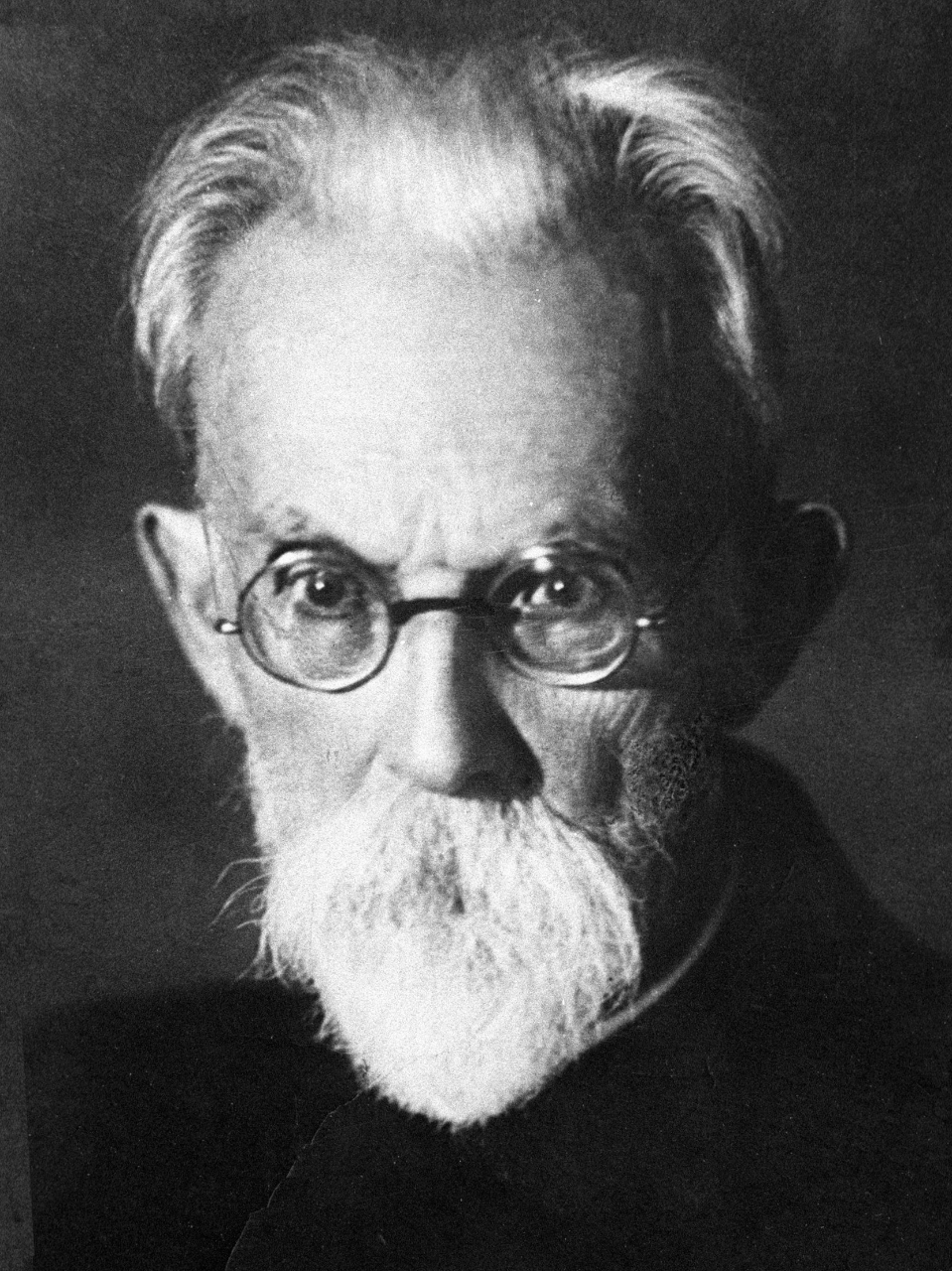 colleague: Vladimir Vernadsky