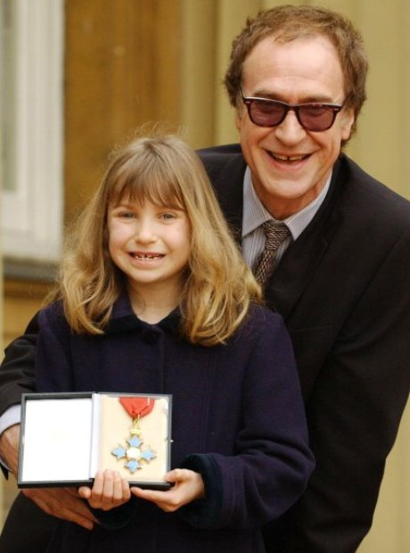 Daughter: Eva Davies