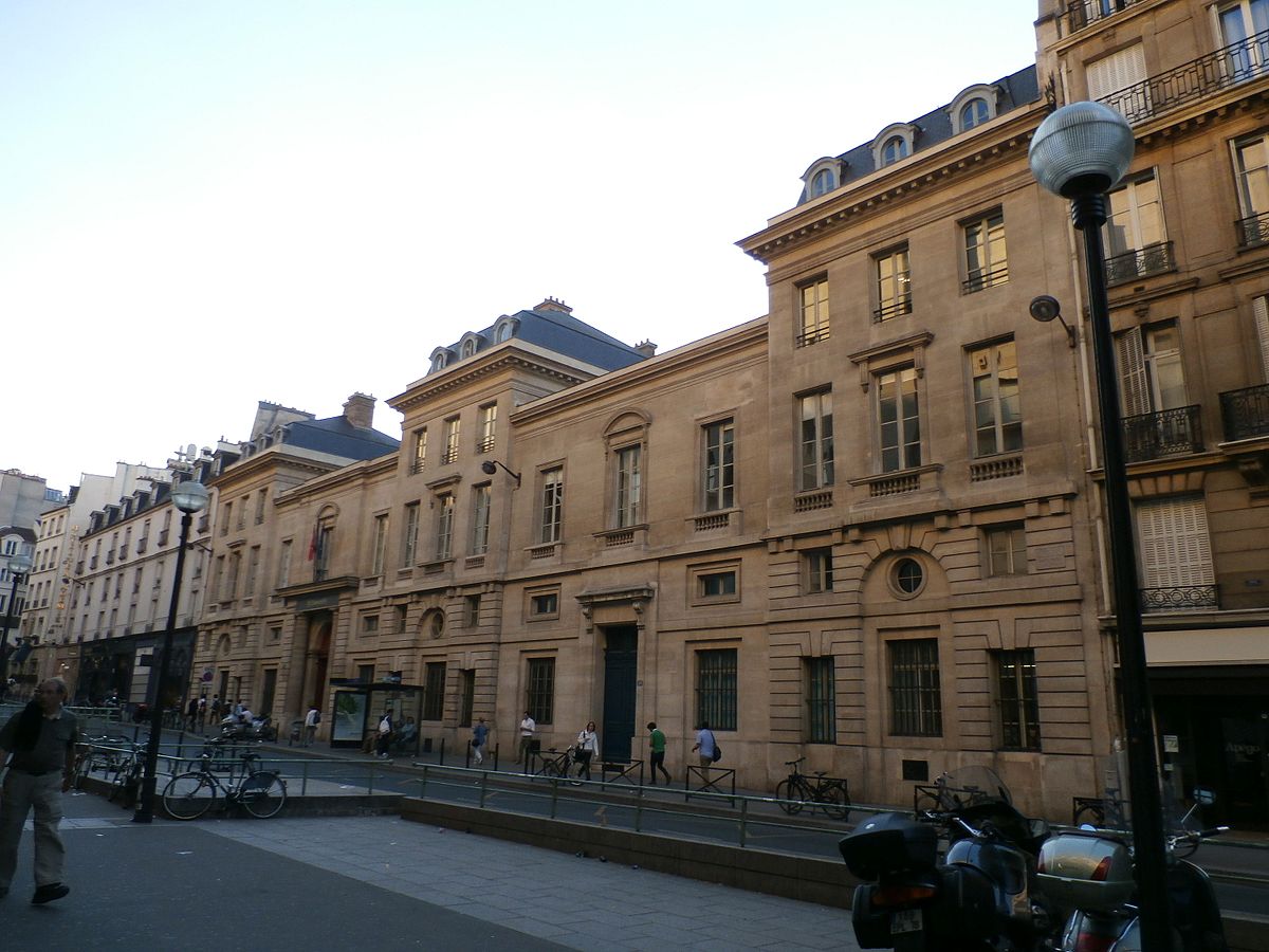Education period of Maurice L\u00E9vy in Ecole des Ponts ParisTech